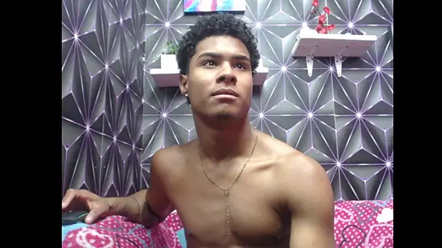 Snapshot of Candykss chatting on May 2026 08:28:01 PM Candykss online show from May 2026 08:28:01 PM