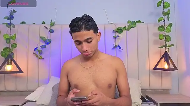 Snapshot of Morgan_Bladee chatting on May 2026 06:08:02 AM Morgan Bladee online show from May 2026 06:08:02 AM