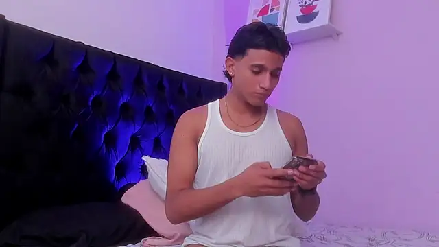 Snapshot of Morgan_Bladee chatting on May 2026 04:53:02 AM Morgan Bladee online show from May 2026 04:53:02 AM