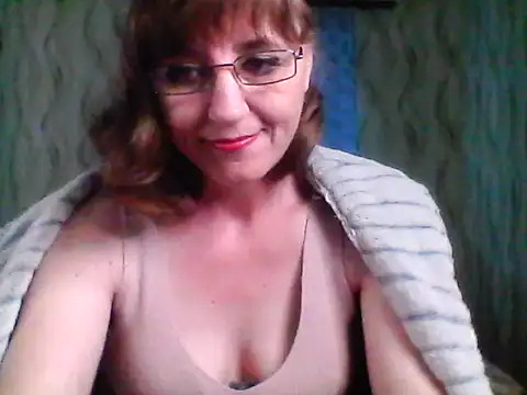 Snapshot of Alisaprice077 chatting on May 2026 12:25:02 PM Alisaprice077 online show from May 2026 12:25:02 PM