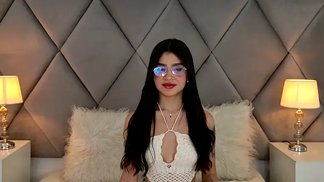 OliviaDiaz online show from June 2026 08:07:02 PM