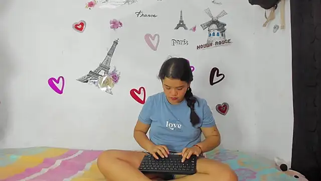 Snapshot of Katty-Rouse chatting on March 2026 09:53:02 PM Katty-Rouse online show from March 2026 09:53:02 PM