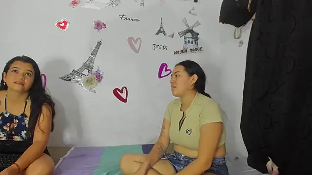Snapshot of Katty-Rouse chatting on March 2026 10:43:01 PM Katty-Rouse online show from March 2026 10:43:01 PM