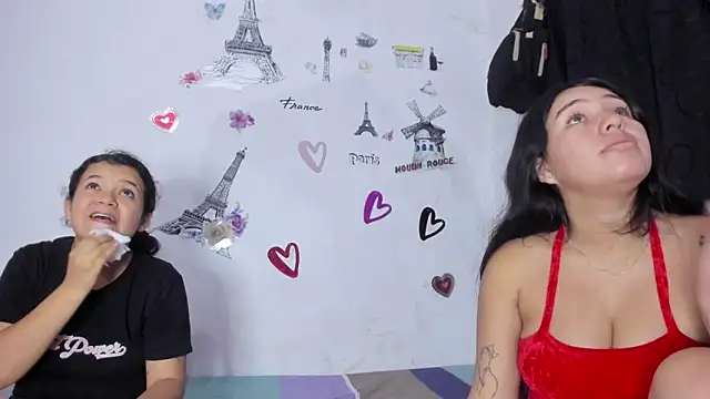 Snapshot of Katty-Rouse chatting on April 2026 11:29:02 PM Katty-Rouse online show from April 2026 11:29:02 PM