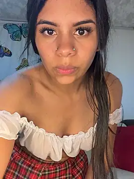 Jarilin-Mia online show from March 2026 03:11:02 AM