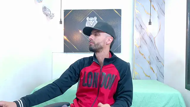 KingOfTemptation online show from June 2026 03:42:02 AM