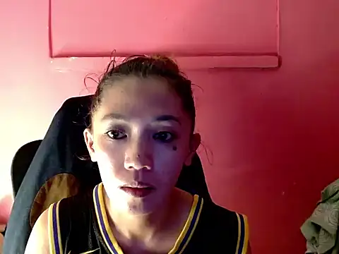 Snapshot of mia_slut0810 chatting on March 2026 06:32:01 AM mia slut0810 online show from March 2026 06:32:01 AM