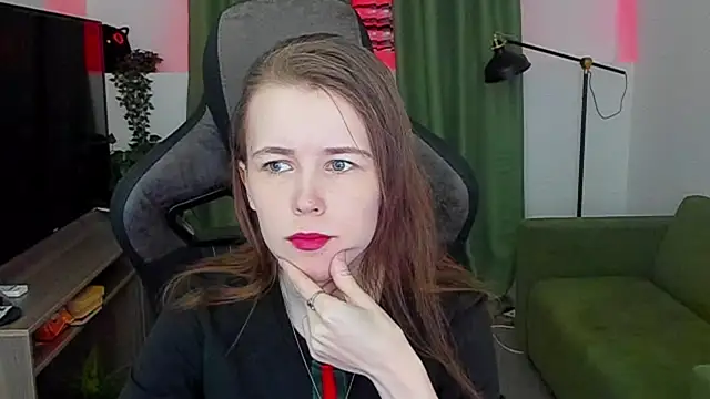 AriaGracen online show from March 2026 11:28:02 AM