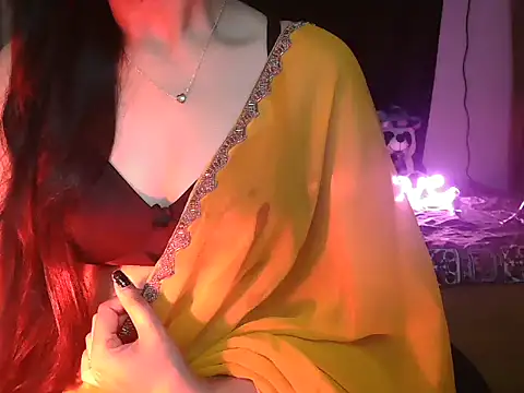 Snapshot of Sonam-kapur1 chatting on June 2026 03:43:01 PM Sonam-kapur1 online show from June 2026 03:43:01 PM
