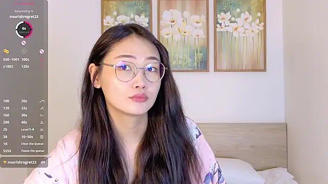 pinkyblooom online show from March 2026 09:04:01 AM