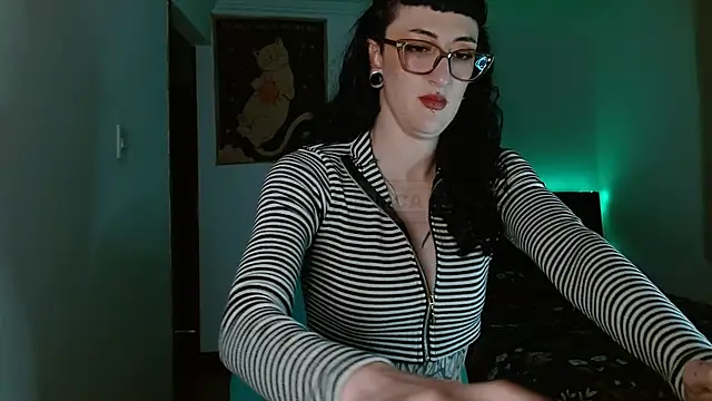 Snapshot of VelvetVal_ chatting on April 2026 02:27:02 AM VelvetVal online show from April 2026 02:27:02 AM