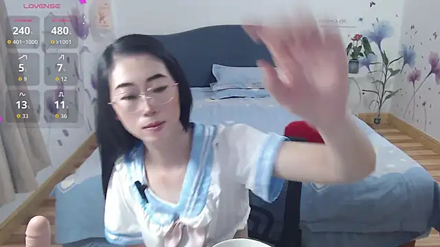 Snapshot of mila-baby-99 chatting on May 2026 01:13:01 AM mila-baby-99 online show from May 2026 01:13:01 AM