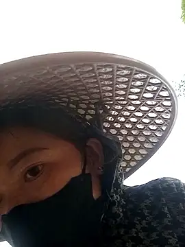 Bling-pusy online show from March 2026 10:15:01 AM