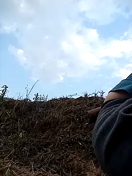 Bling-pusy online show from March 2026 10:27:02 AM