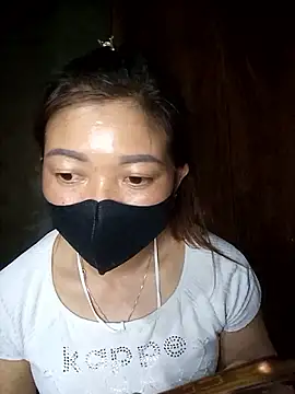 Bling-pusy online show from April 2026 12:40:02 PM