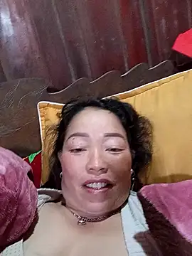 Yellow-pink online show from March 2026 04:45:02 PM