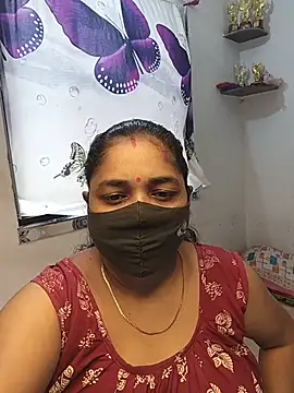 Snapshot of Tanvi_My_Girl chatting on July 2026 05:32:02 AM Tanvi My Girl online show from July 2026 05:32:02 AM