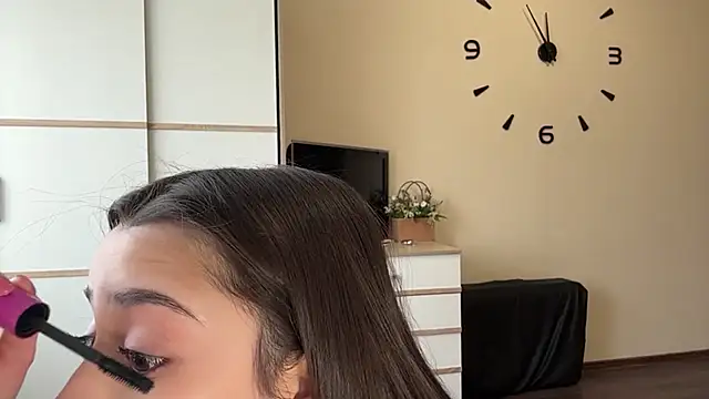 AdeleVelvet online show from April 2026 08:56:01 AM