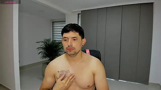 TroyeSavage online show from March 2026 11:37:01 AM