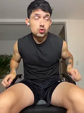 TroyeSavage online show from April 2026 10:38:01 AM