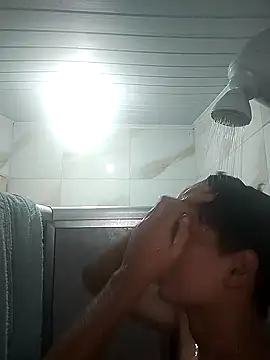 Snapshot of ROCHAIZ chatting on March 2026 01:26:01 PM ROCHAIZ online show from March 2026 01:26:01 PM