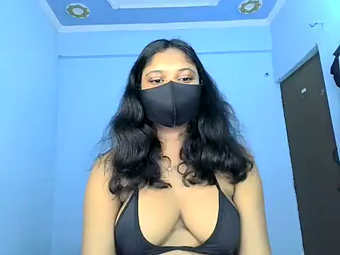 KASHISH SINGH  online show from May 2026 04:26:04 PM