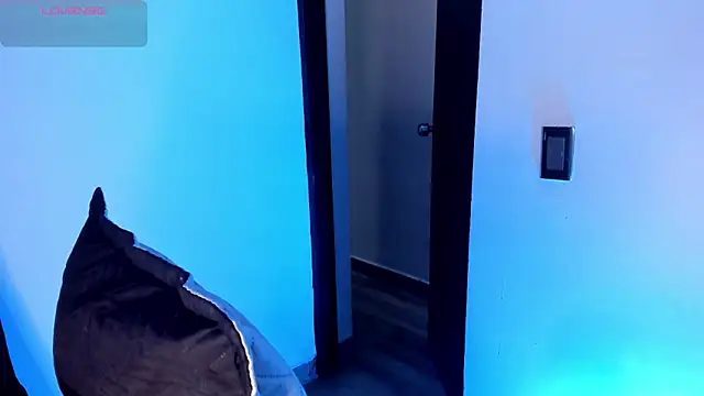 Mateobaer  online show from April 2026 10:24:02 AM