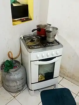 Larissa   br online show from March 2026 02:45:01 PM