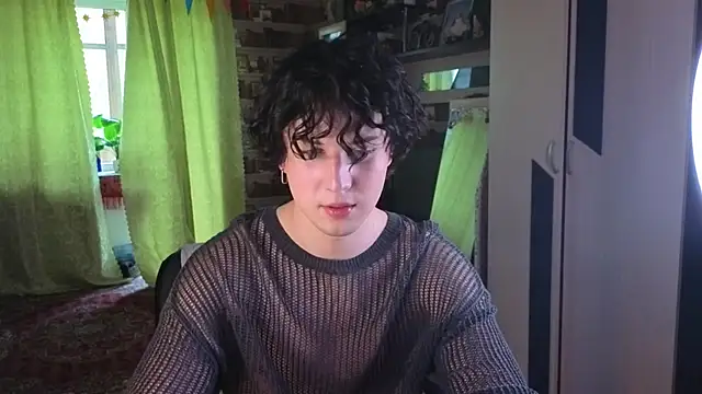 AdrianChill online show from May 2026 09:28:01 AM