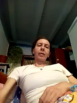 Tania9876 online show from April 2026 07:30:01 PM