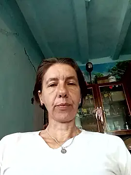 Snapshot of Tania9876 chatting on May 2026 08:21:01 AM Tania9876 online show from May 2026 08:21:01 AM
