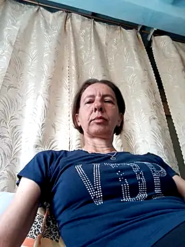 Snapshot of Tania9876 chatting on June 2026 07:33:02 AM Tania9876 online show from June 2026 07:33:02 AM