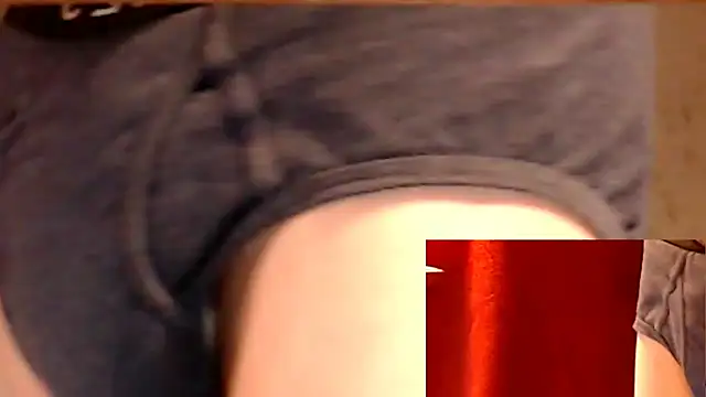 Snapshot of willMCML_M chatting on June 2026 11:20:02 PM willMCML M online show from June 2026 11:20:02 PM