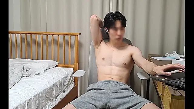 playxh11 online show from July 2026 02:20:01 PM