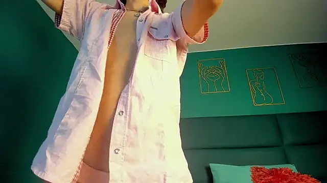 willturneer online show from March 2026 04:49:02 AM