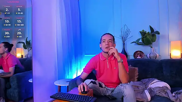 Snapshot of Skinny_Mac chatting on May 2026 12:55:02 PM Skinny Mac online show from May 2026 12:55:02 PM