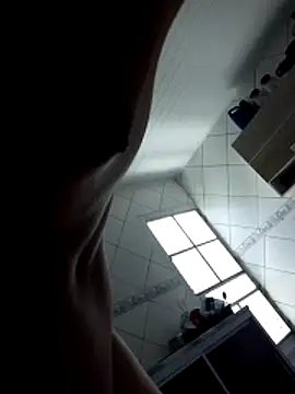 Bruccebr online show from March 2026 01:17:01 PM