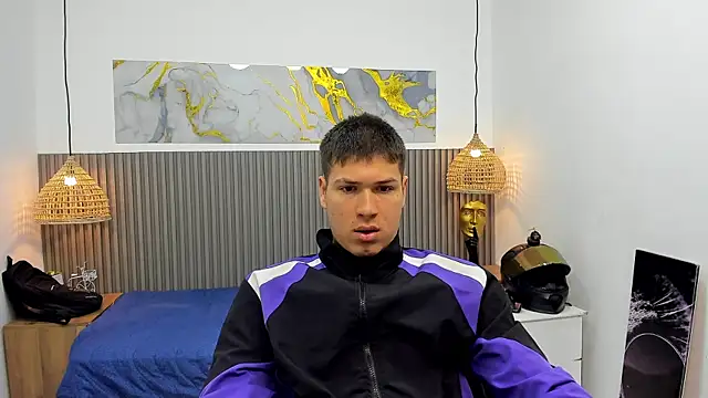 Snapshot of AlessandroFranco chatting on July 2026 12:35:01 PM AlessandroFranco online show from July 2026 12:35:01 PM