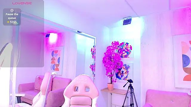 Gabriela meow online show from April 2026 03:53:02 AM