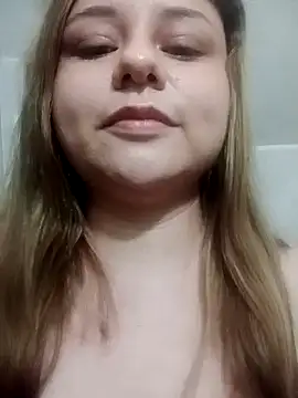 Snapshot of jennyyhottt chatting on July 2026 10:22:02 AM jennyyhottt online show from July 2026 10:22:02 AM