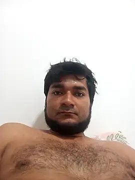 NuttyOverlord online show from March 2026 04:32:02 PM