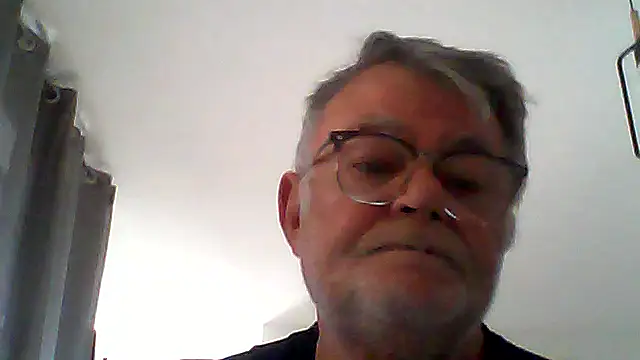 Snapshot of oura chatting on May 2026 06:43:02 AM oura online show from May 2026 06:43:02 AM