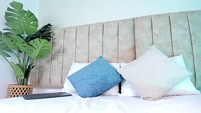 AgathaSavage online show from April 2026 03:09:02 AM