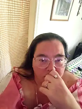 misstressbutterfly online show from March 2026 08:04:02 PM