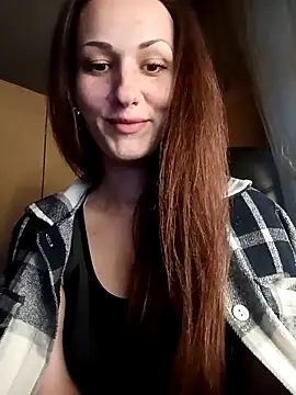 LunaCrystall online show from March 2026 04:08:01 PM