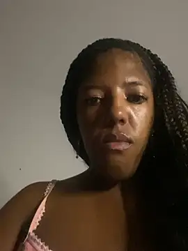 Snapshot of Brenda_hot27 chatting on May 2026 09:05:02 AM Brenda hot27 online show from May 2026 09:05:02 AM