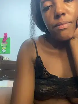 Snapshot of Brenda_hot27 chatting on June 2026 09:27:02 PM Brenda hot27 online show from June 2026 09:27:02 PM