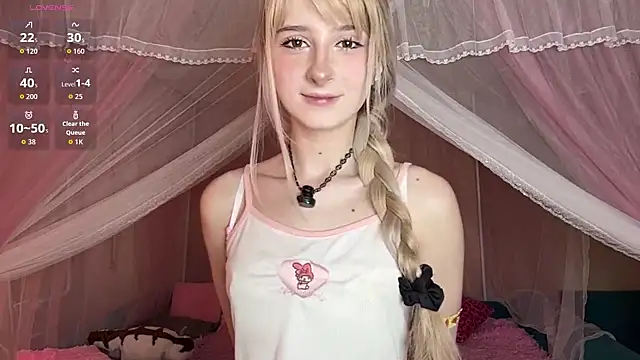 Snapshot of OnlyEva1 chatting on May 2026 08:32:02 AM OnlyEva1 online show from May 2026 08:32:02 AM