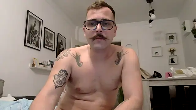 yanick931 online show from May 2026 11:34:04 PM