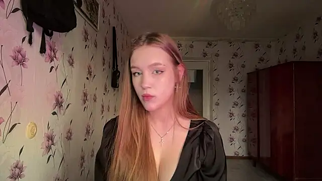 Snapshot of AnnaWasp chatting on March 2026 04:07:02 AM AnnaWasp online show from March 2026 04:07:02 AM